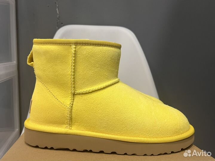 Ugg женские Classic Mini II Yellow