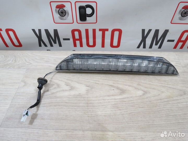 Фонарь стоп сигнал Mitsubishi Outlander XL