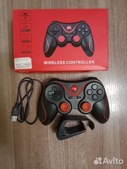 Беспроводной блютуз геймпад Т3 с держателем