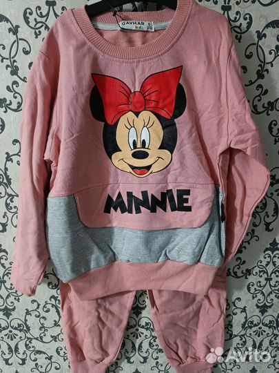 Костюм детский новый,116,122,128 размер