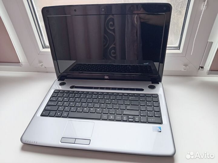 Ноутбук DNS SWH-N12P-GV