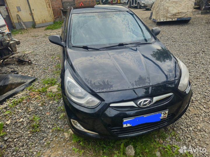 Капот Hyundai Solaris