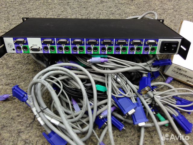 8 ми портовый коммутатор. свитч 8 портовый гигабитный. коммутатор comonyx co-pf-4g2sfp-p504. коммутатор st-es51. источник питания st-s45poe.