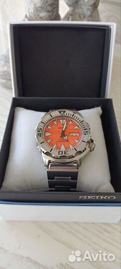Часы Seiko orange monster