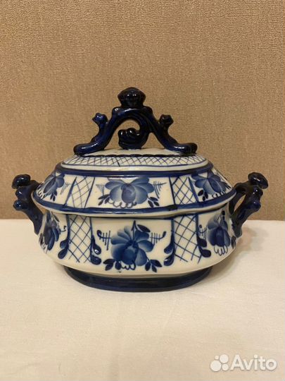 Посуда гжель