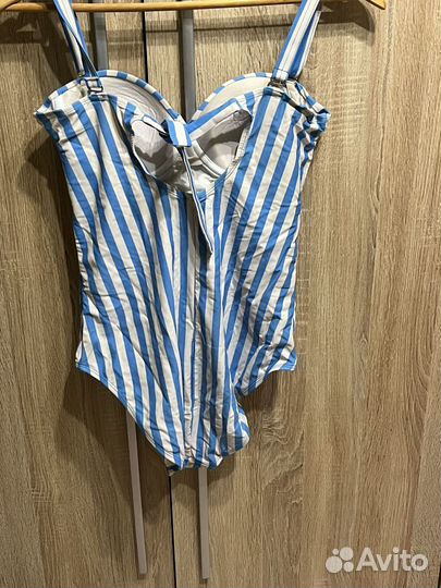 Купальник женский слитный 46 48