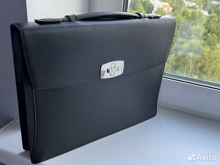 Мужской кожаный портфель S.T. Dupont