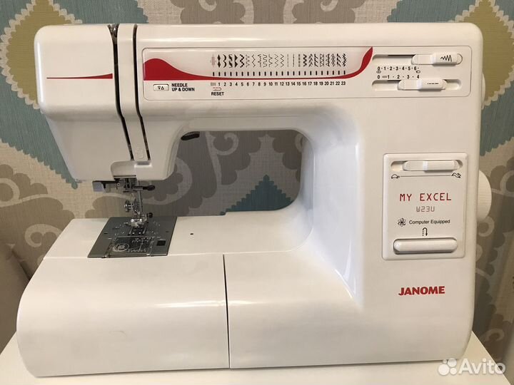Швейная машина Janome W23U
