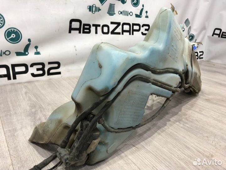 Бачок омывателя Ford Focus CB hwda 2007