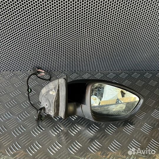 Зеркало правое Volkswagen Passat B6 CC