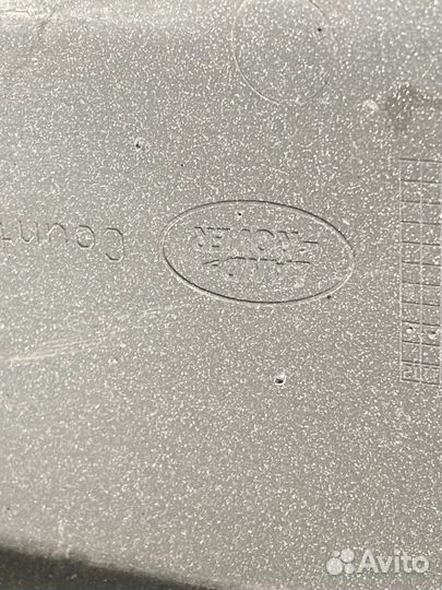 Накладка зад бампера Land Rover Discovery 5 4414