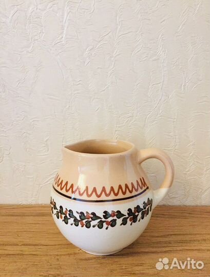 Подсвечник, вазочка, кувшины, графин, пепельницы