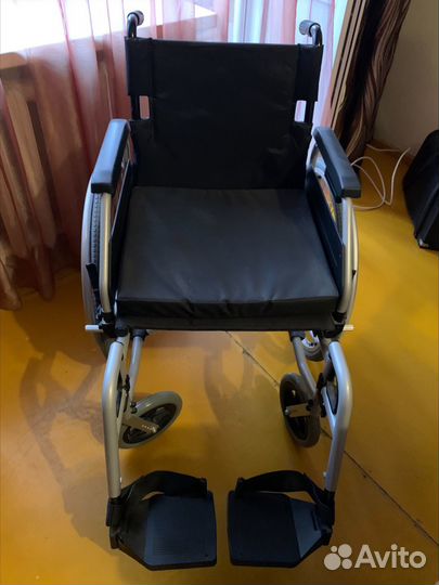 Инвалидная коляска новая