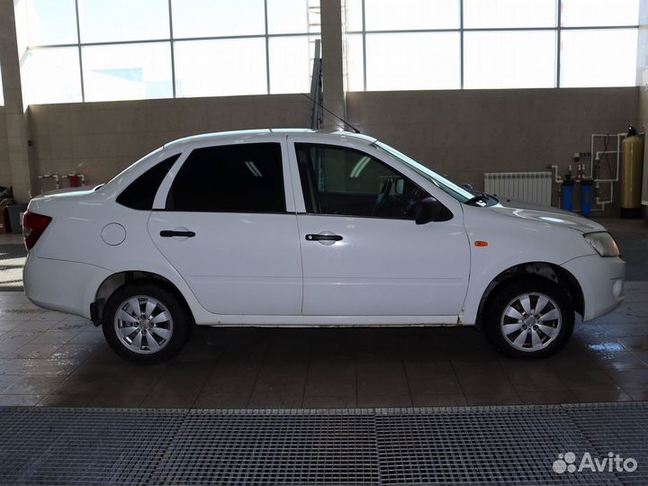 LADA Granta 1.6 AT, 2013, 142 350 км