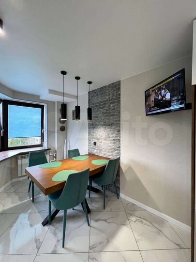 4-к. квартира, 132 м², 5/5 эт.