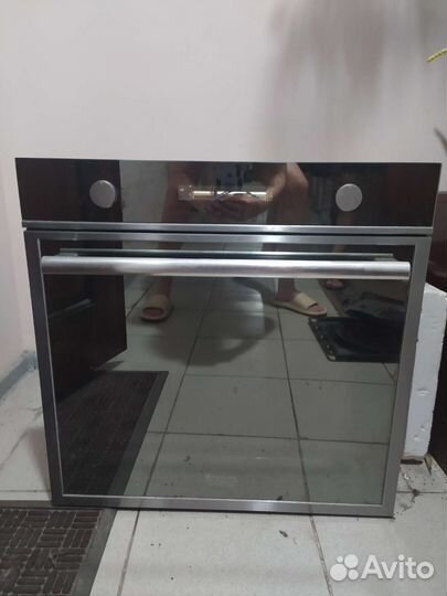 Духовой шкаф