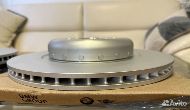 Тормозной диск задний правый BMW, 34206898494