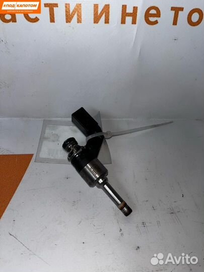 Форсунка топливная Volkswagen Golf 5 (2003 - 2009)