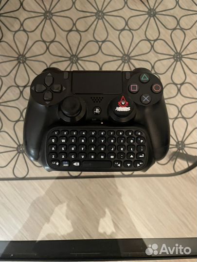 Sony PS4 pro + игры + подписка