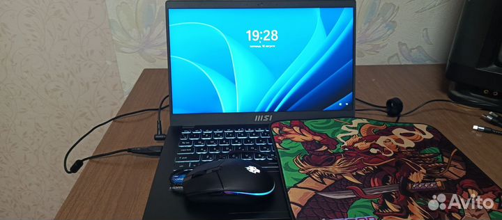 MSI Modern 14 C12M-230RU