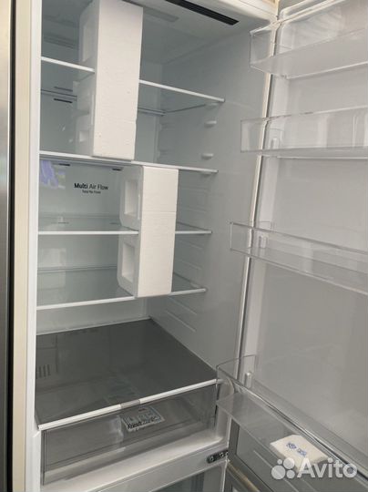 Холодильник lg