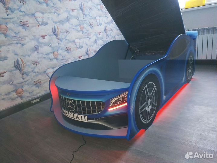 Кровать машина