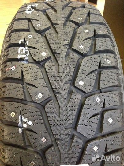 Yokohama Ice Guard Stud IG55 235/65 R17