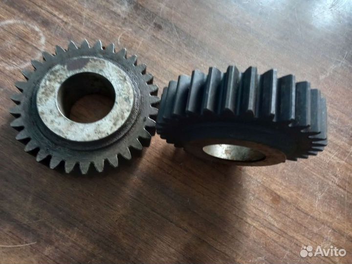 Шестерня промеж заднего хода 31 зуб кпп 238вм