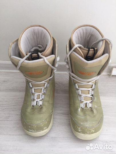 Сноубордические ботинки 540