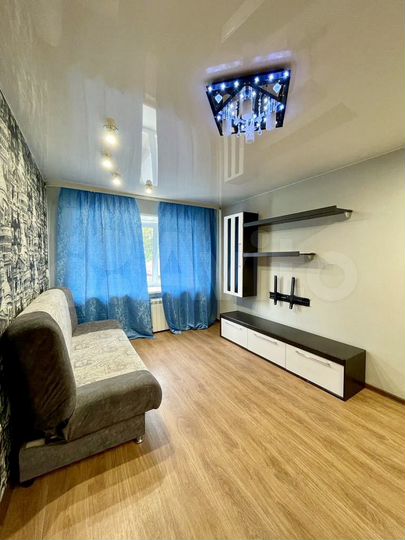 2-к. квартира, 43 м², 3/5 эт.