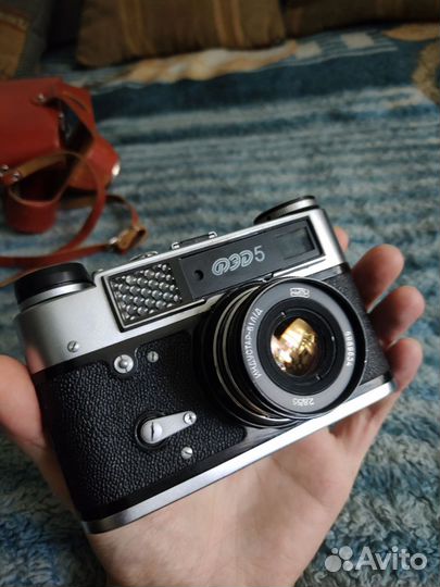 Плёночный фотоаппарат фэд 5