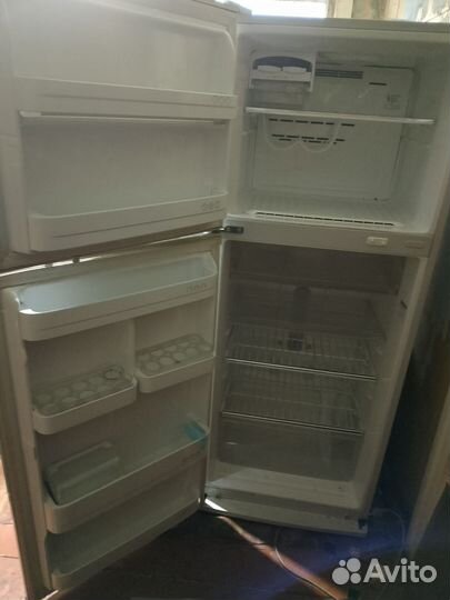 Холодильник бу lg