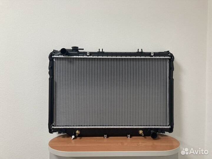 Радиатор охлаждения Тойота Лэнд Крузер 80 HD/HZ 90