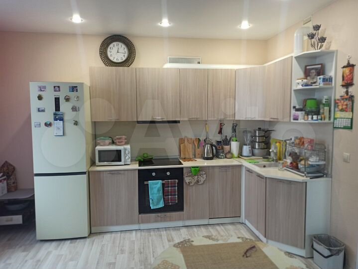 2-к. квартира, 58 м², 7/15 эт.