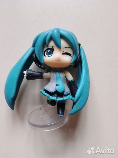 Hatsune Miku фигурка аниме