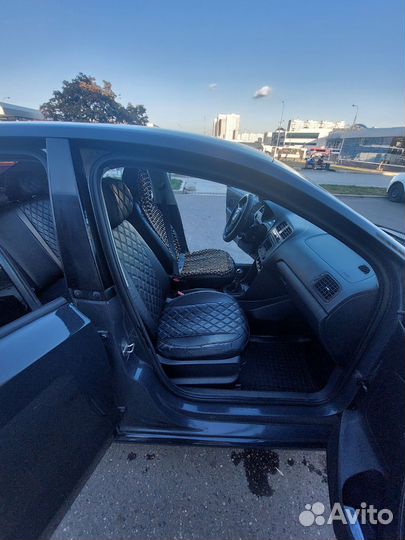 Volkswagen Polo 1.6 МТ, 2014, 483 000 км