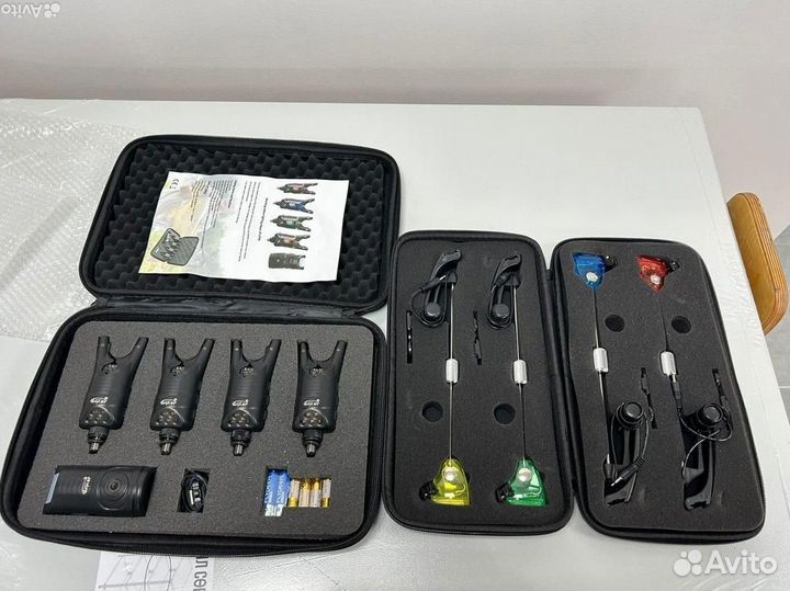 Комплект из сигнализаторов и свингеров