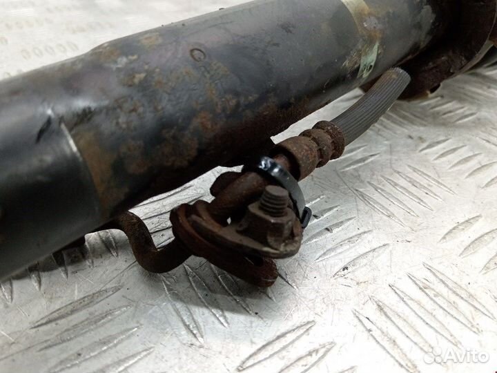 Стойка амортизатора переднего правого (макферсон)