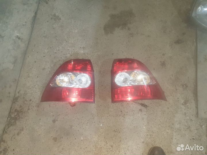 Фары на priora