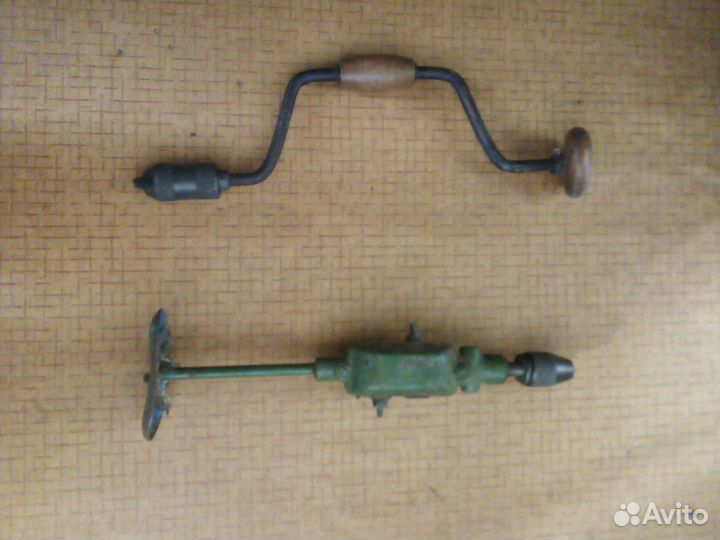 Ручная дрель