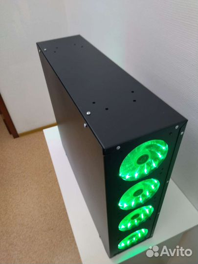 Бесшумный мини корпус для майнинга на 25 HDD chia