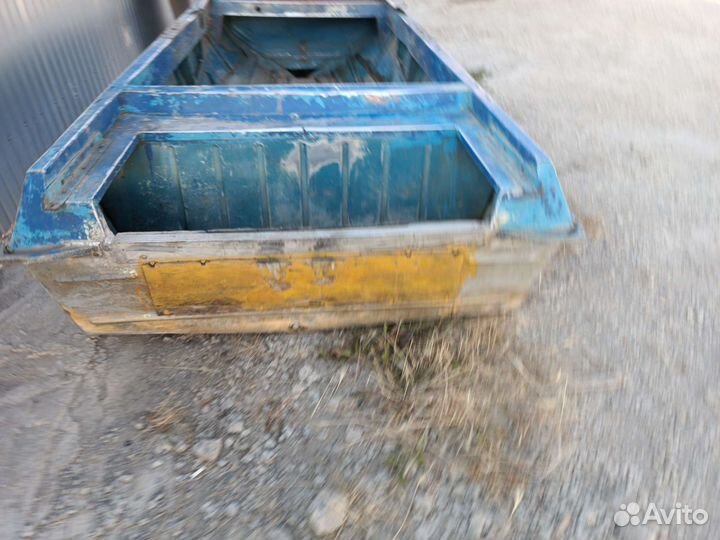 Продам лодку