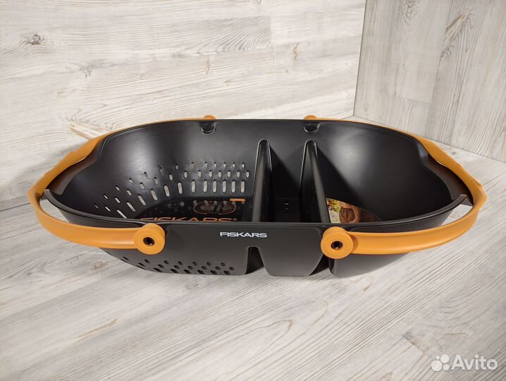 Корзина для урожая Plus Fiskars 1062831