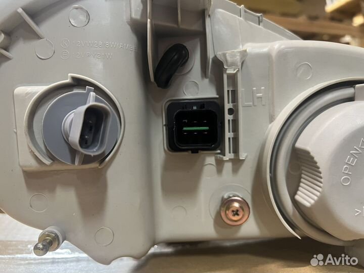 Фара левая, правая Chevrolet Lanos