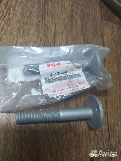 Болт развала схождения задний