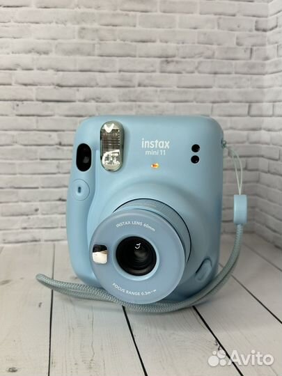 Фотоаппарат instax mini 11 blue