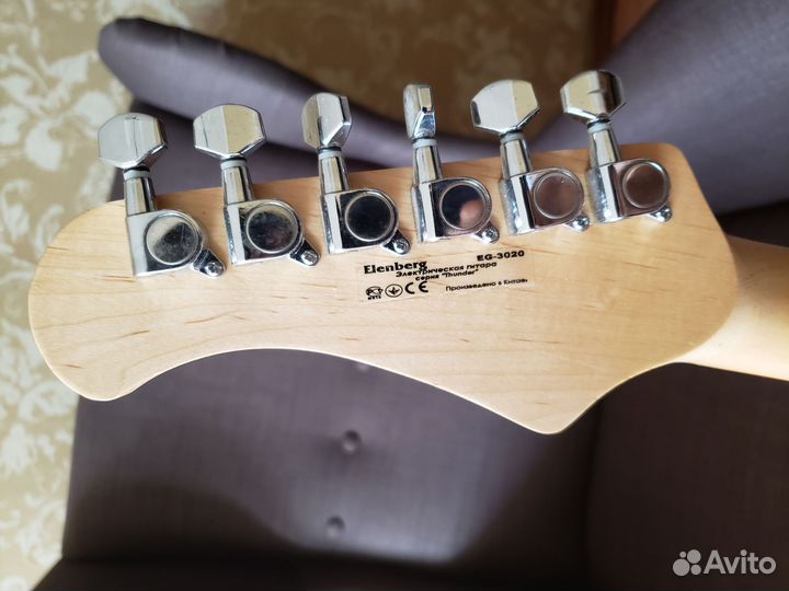 Электрогитара thunder, усилитель Uncle-G10