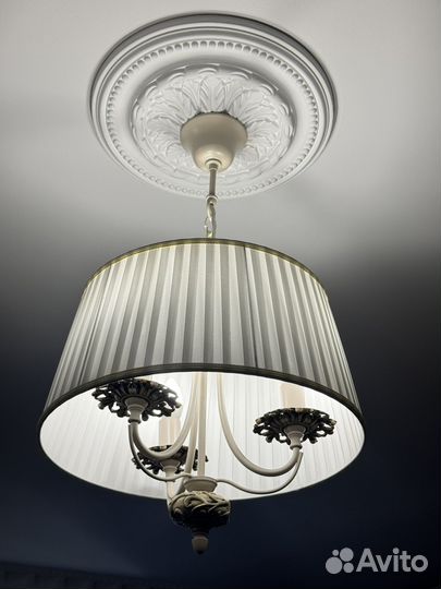 Люстра потолочная