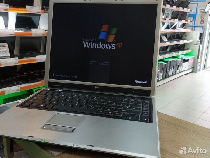 Старый ноутбук LG ls50