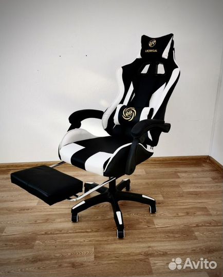 Компьютерное кресло новое игровое